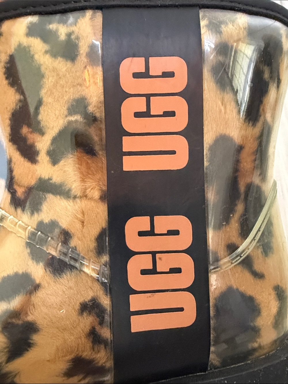 UGG women’s Leopard-Print Waterproof Boots - Tan & Black Sz 8 - Picture 4 of 6